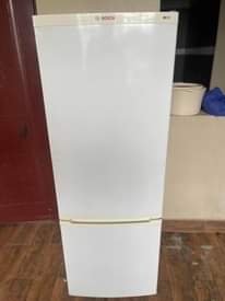 A picture of Friji Fridge