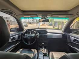 A picture of CLEAN REGISTERED 2010 GLK350 6 5M NET PRICE WITH DOUBLE