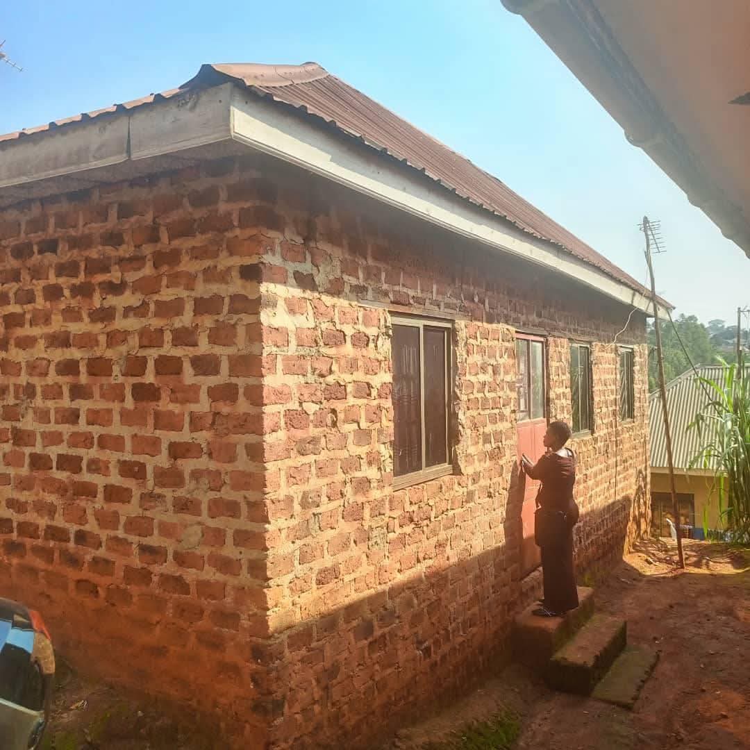 A picture of House for sale at 17m nansana 0760508498