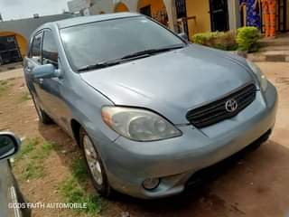 A picture of REGISTERED TOYOTA MATRIX 05 THE CAR IS VERY CLEAN IN