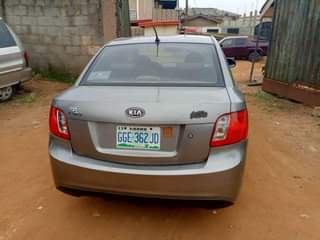A picture of Tokunbo standard Kia rio