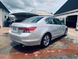 A picture of Honda Accord 012 Registered