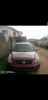 A picture of Honda pilot 2005