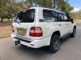 A picture of LAND CRUISER TSH MIL 39 CALL 0657550550 0748481460
