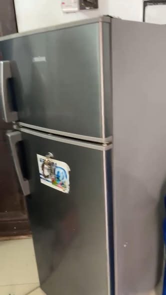 A picture of 200 litre fridge