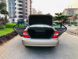 A picture of TOYOTA CAMRY LE