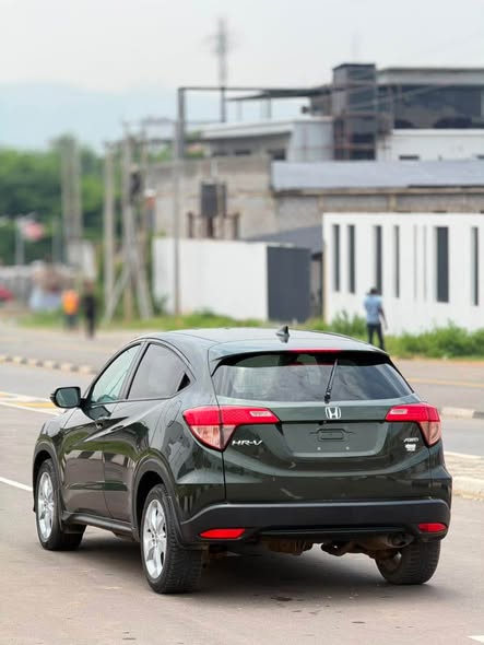 A picture of 2016 HONDA HRV FOREIGN USED GOING FOR JUST 20M LOCATION