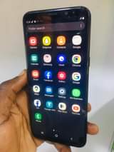 A picture of GALAXY s8 plus AT 190000