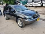 A picture of Toyota harrier old model