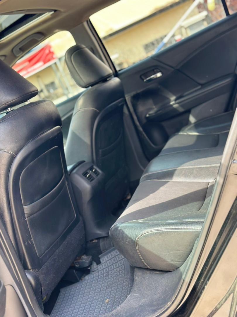A picture of Tokunbo standard Honda accord 2014 model with duty paid in