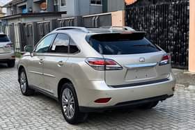 A picture of KINZZYAUTO S 08109018982 18 000 000 Refer and earn oks