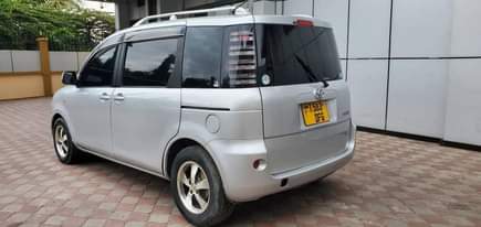 A picture of CAR