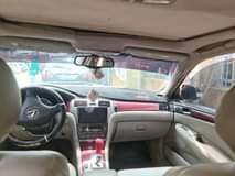 A picture of Lexus ES330