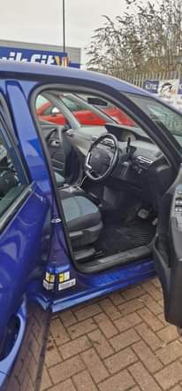A picture of 2016 Citron picasso c4 engine