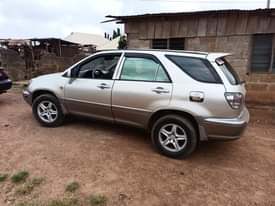 A picture of Lexus RX