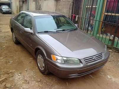 A picture of Clean Tokunbo Toyota Camry tiny Light 1999 N850 000 00