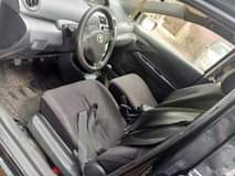 A picture of Yaris 2006