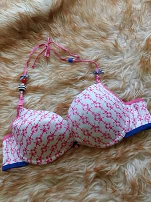 A picture of WhatsApp 0763 091263