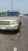 A picture of Clean 2005 Toyota Highlander for urgent sale