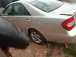 A picture of Neatly used untempered engine and gear Camry 04 model with