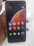 A picture of redmi s2 32gb 3gbram