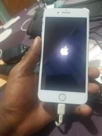 A picture of Iphone 7plus 128gb