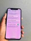 A picture of iPhone X 64Gb at 570k