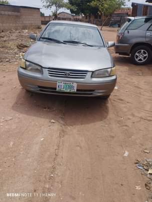 A picture of Camry pencil light