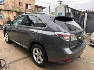 A picture of Distress 2010 Lexus rx350 full option for 17.5m last