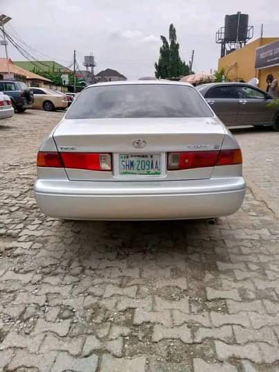 A picture of 2002 Toyota Camry