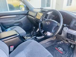 A picture of Landrcuiser Prado 120 Mil 20 tu 0717166515