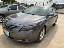 A picture of Toyota Camry 08