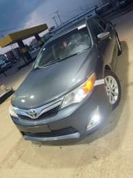 A picture of Neatly Used Camry 014 For Grab XLE v4 Dry Engine