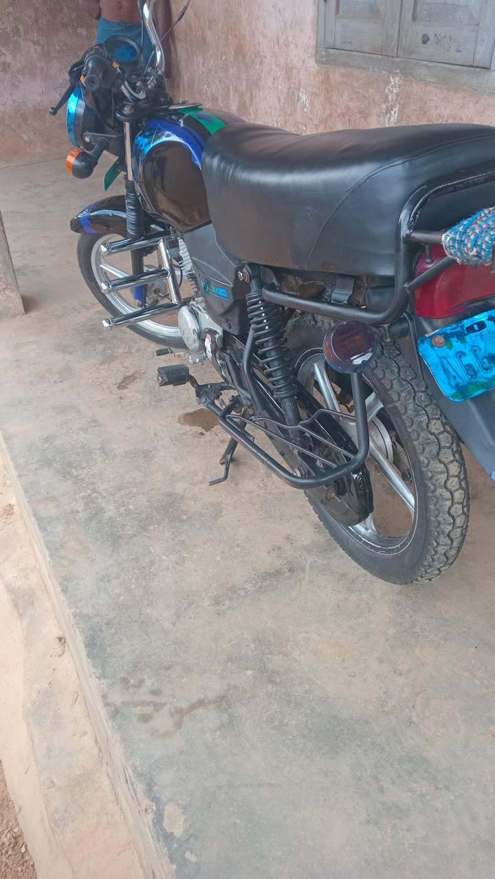 A picture of TVS MACHINE