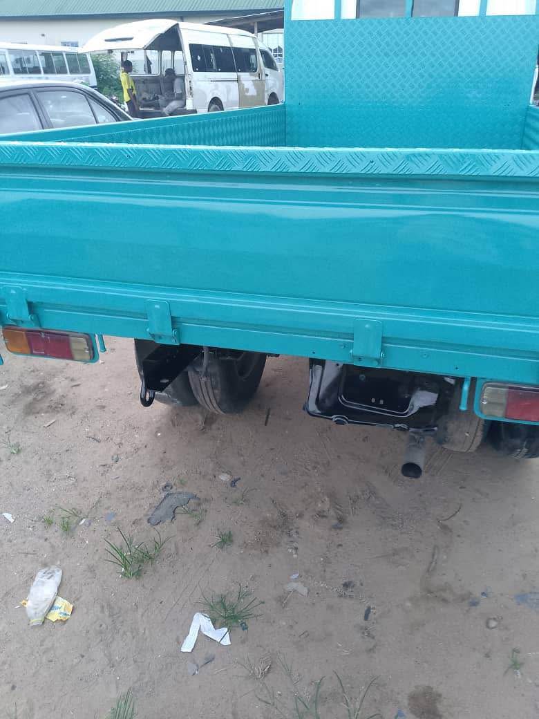 A picture of Direct tokumbo Dyna truck... Engine..virgin Gear..Virgin Everything solid and new
