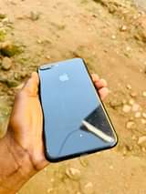 A picture of iPhone 7 Plus 128Gb at 370k
