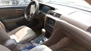 A picture of Toyota Camry Drop light Gear Engine Ac needs attention 1