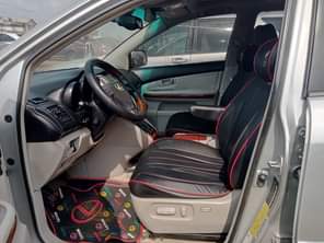 A picture of For sale Slightly used 2006 Lexus RX 330 Full option