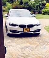 bmw 320i