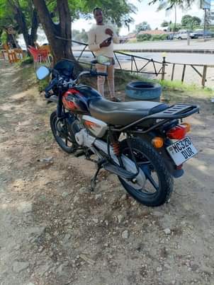 A picture of Boxer cc 125