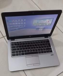 A picture of HP Elitebook 820 Core i7 RamGb8 SSD256