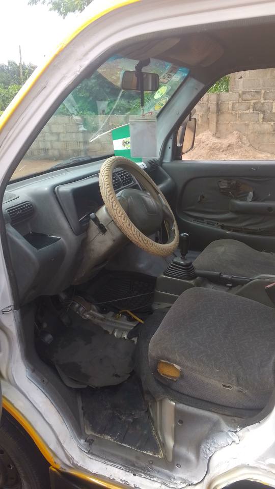 A picture of Mini bus