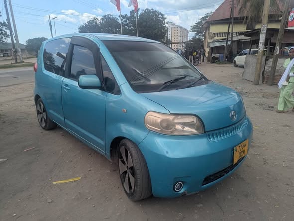 A picture of TOYOTA PORTE