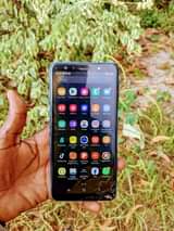 A picture of Samsung Galaxy a7 gb64 ram4 net4g krek kdg 0689001889