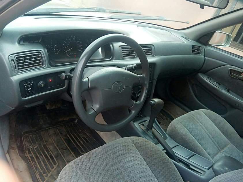A picture of 2002 CAMRY 2002 ASH