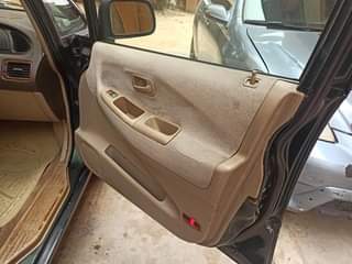 A picture of Honda Shuttle 2001