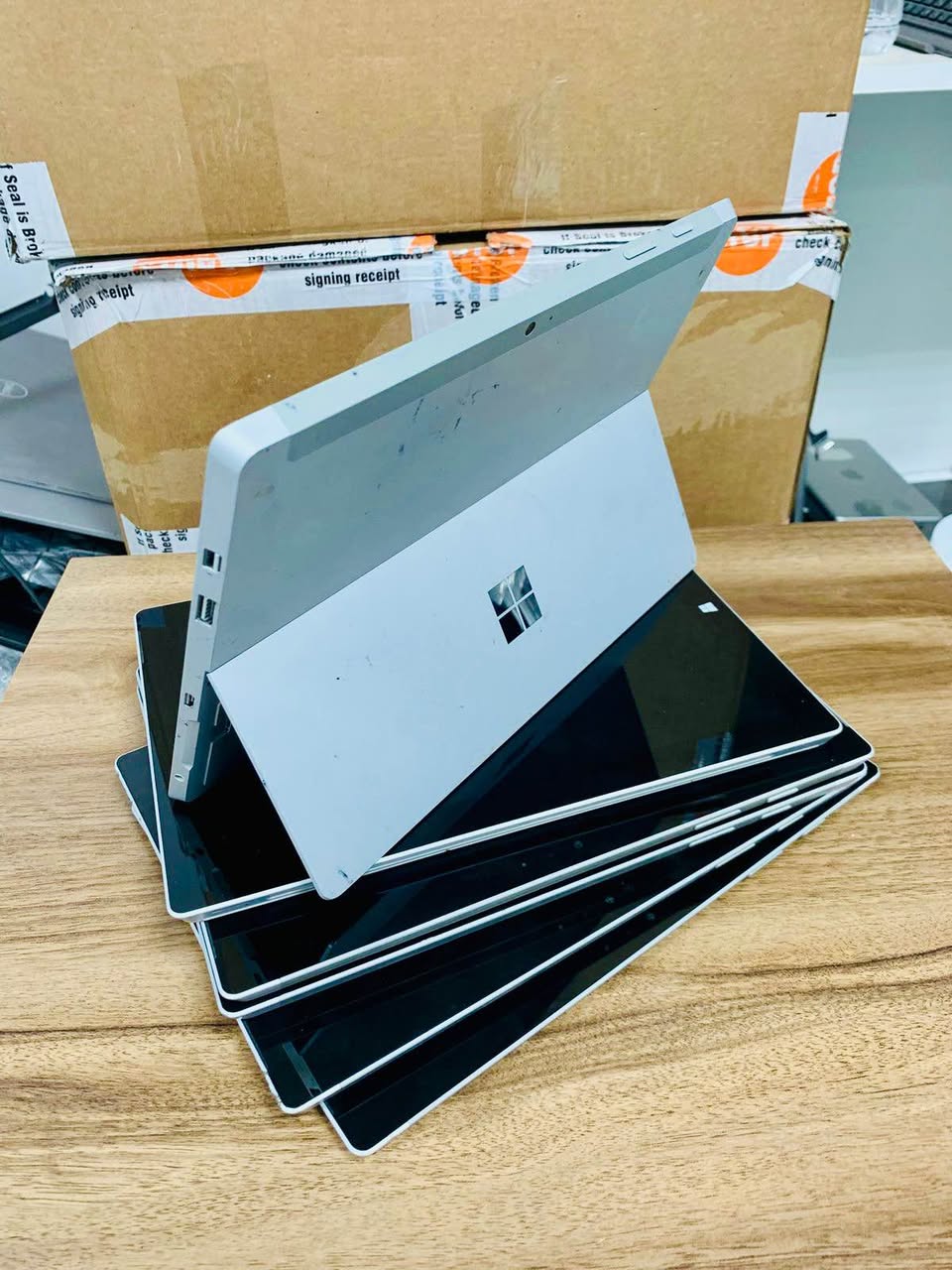 A picture of Microsoft surface 3 used but in pristine condition