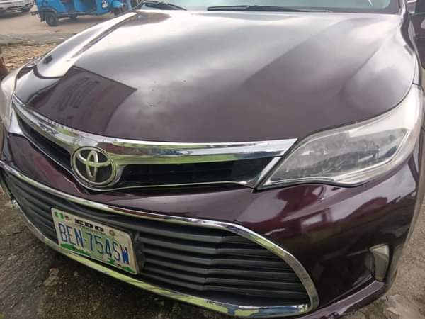 A picture of BELGIUM GRADE 2013 MODEL TOYOTA AVALON CONDITION Nigerian used Keyless