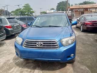 A picture of Lexus rx 330 2006