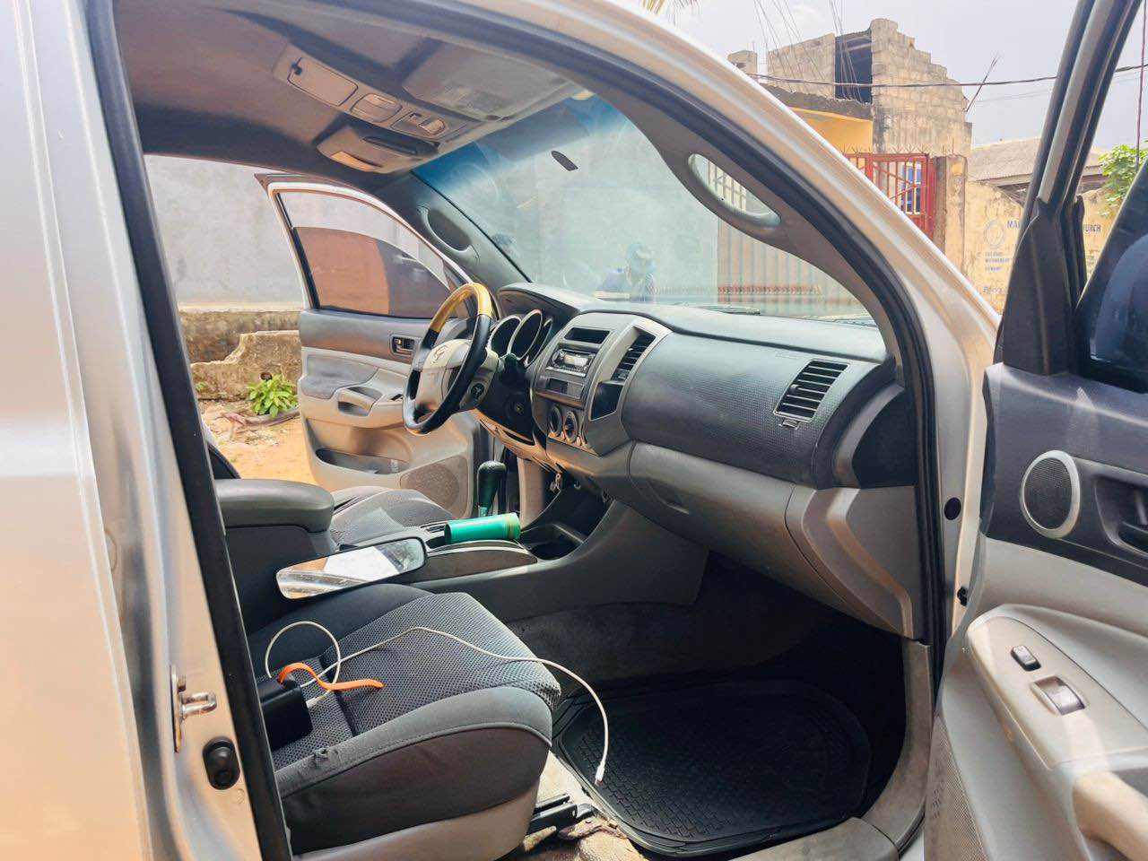 A picture of Toyota Tacoma 06 07